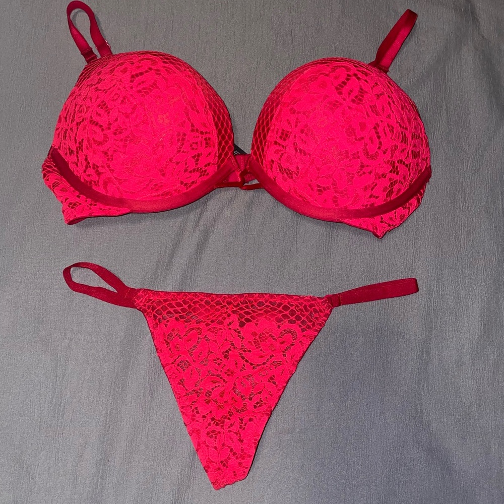 Red Victoria’s Secret Lingerie, Bra/Pantie set.